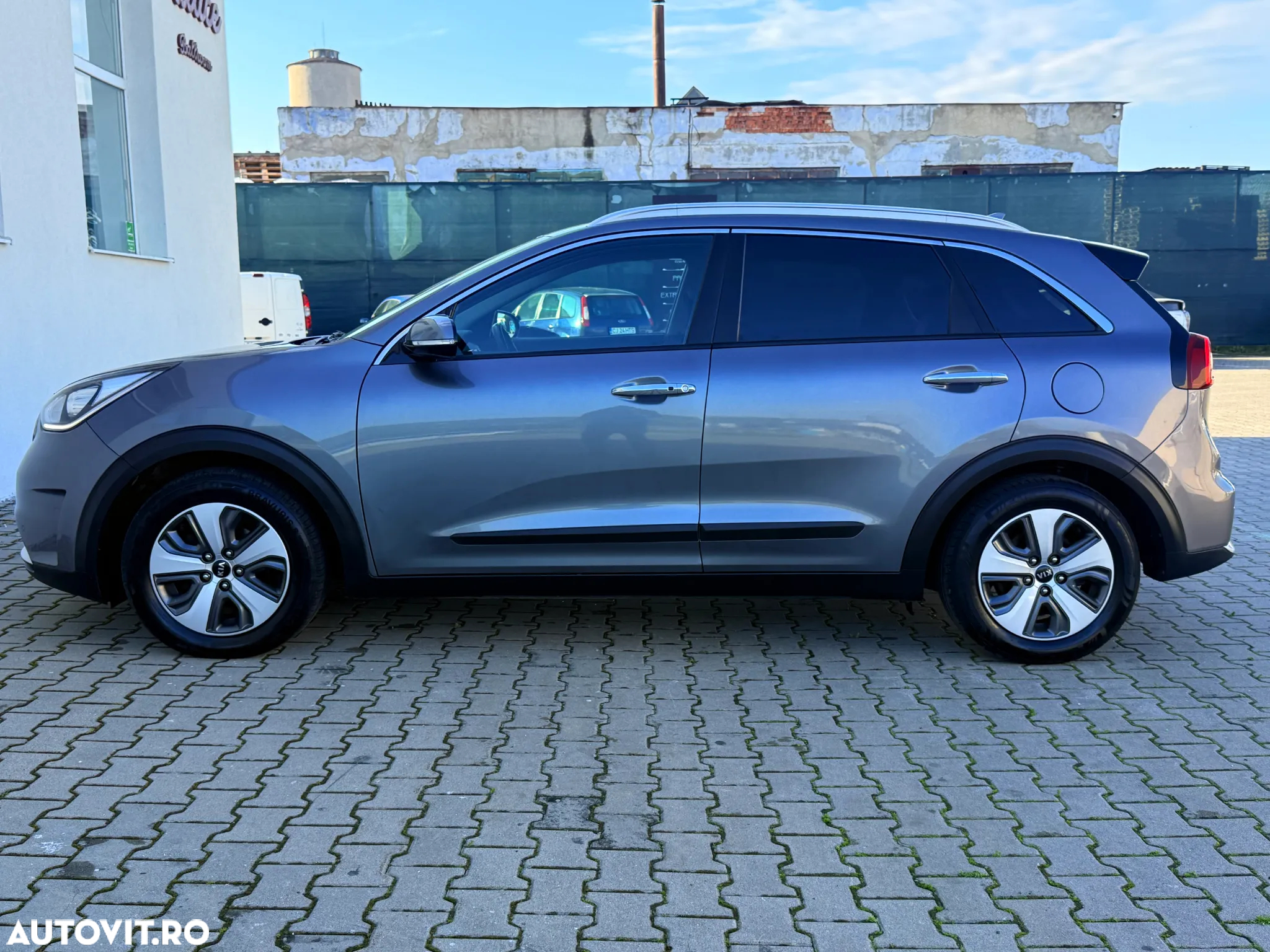 Kia Niro 1.6 GDI 6DCT HEV Premium - 11