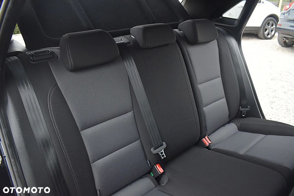 Hyundai i30 1.6 CRDI Trend - 20