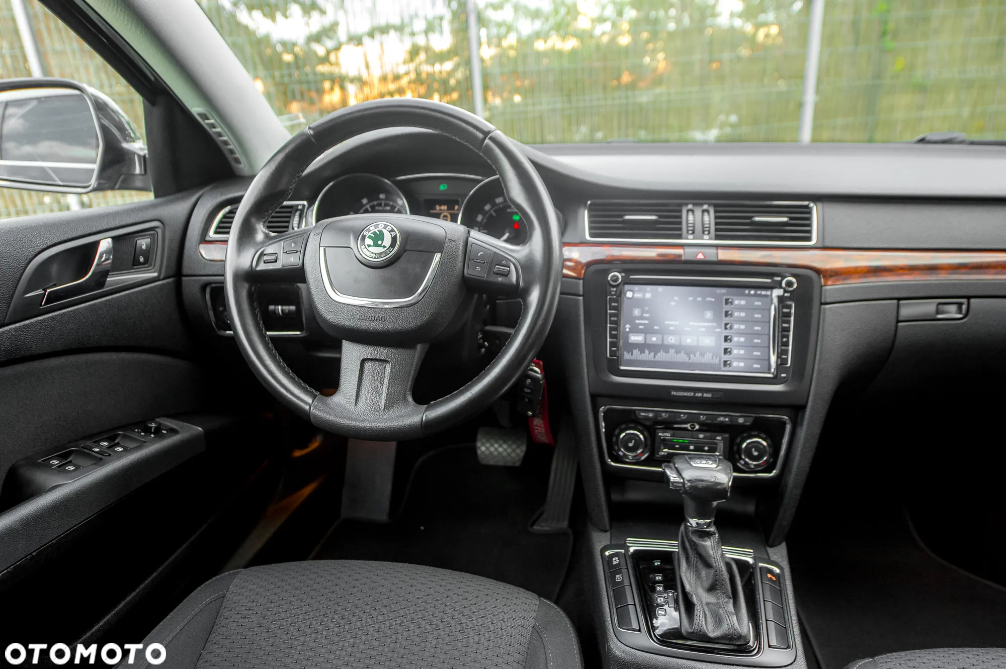 Skoda Superb 1.8 TSI DSG Exclusive - 25