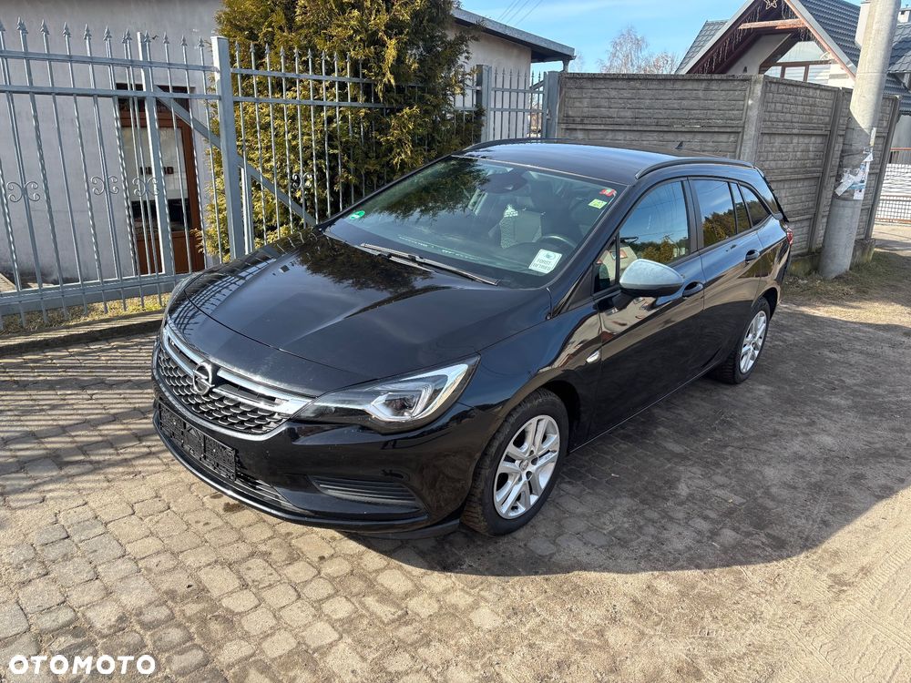 Opel Astra - 1