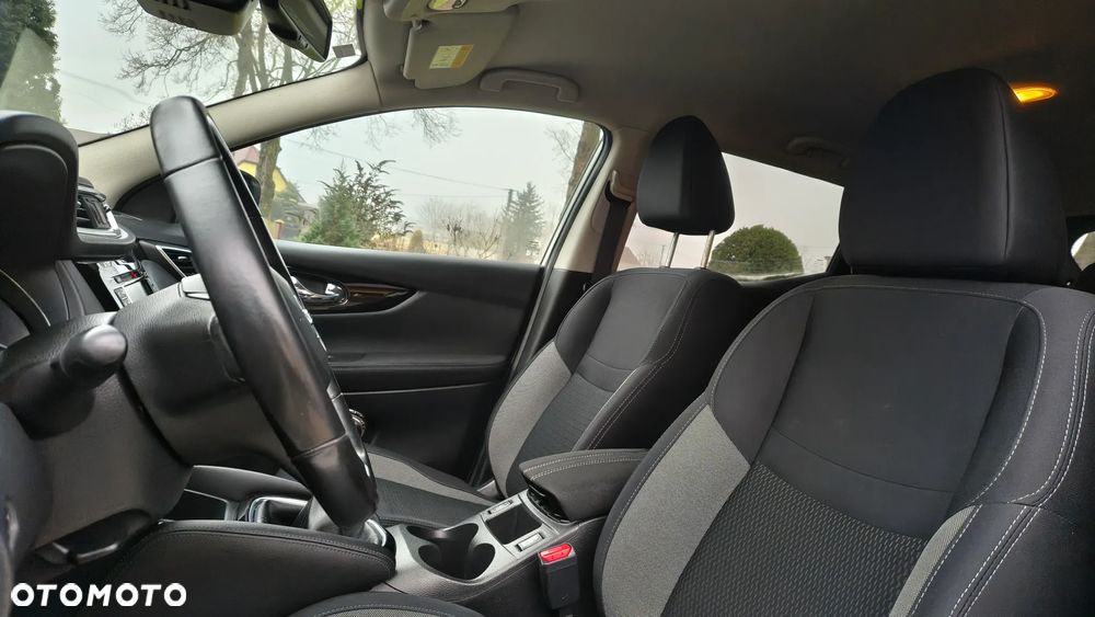 Nissan Qashqai 1.6 DIG-T 360 - 19