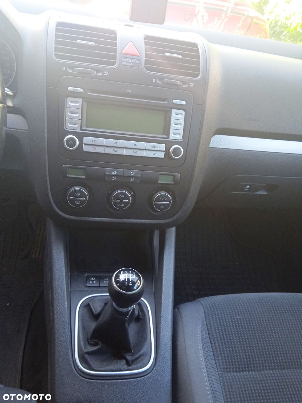 Na części VW Golf V kombi 1.9 TDI lakier LC5F silnik BLS skrzynia JCR - 8