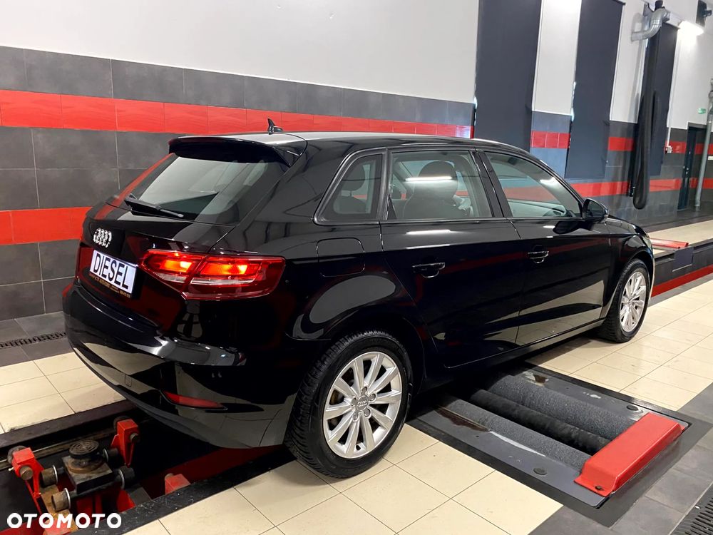 Audi A3 Sportback 1.6 TDI Sport - 8