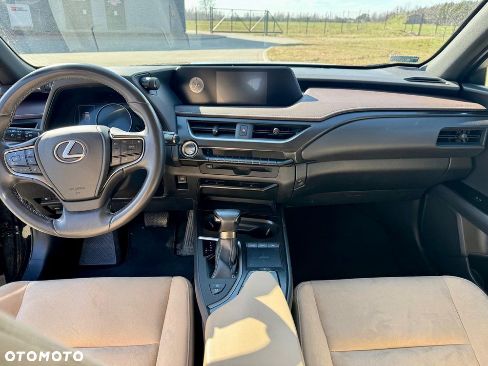 Lexus UX 200 Optimum 2WD - 3