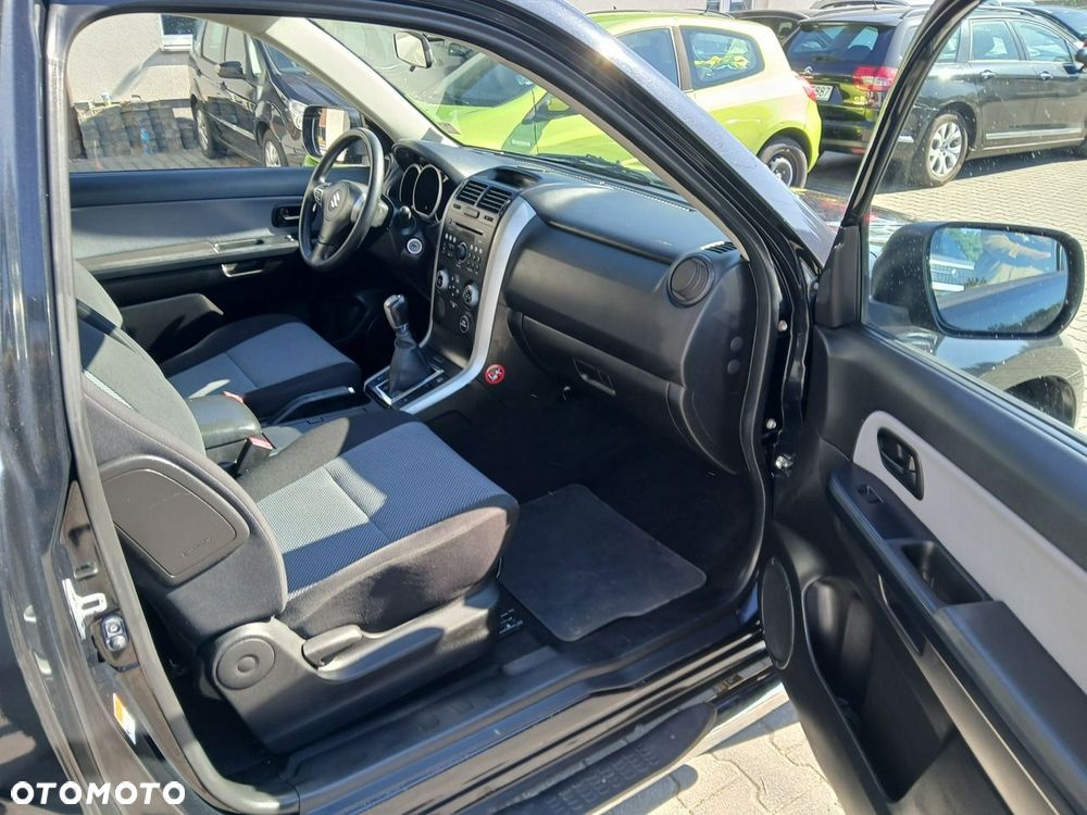 Suzuki Grand Vitara 1.6 - 11