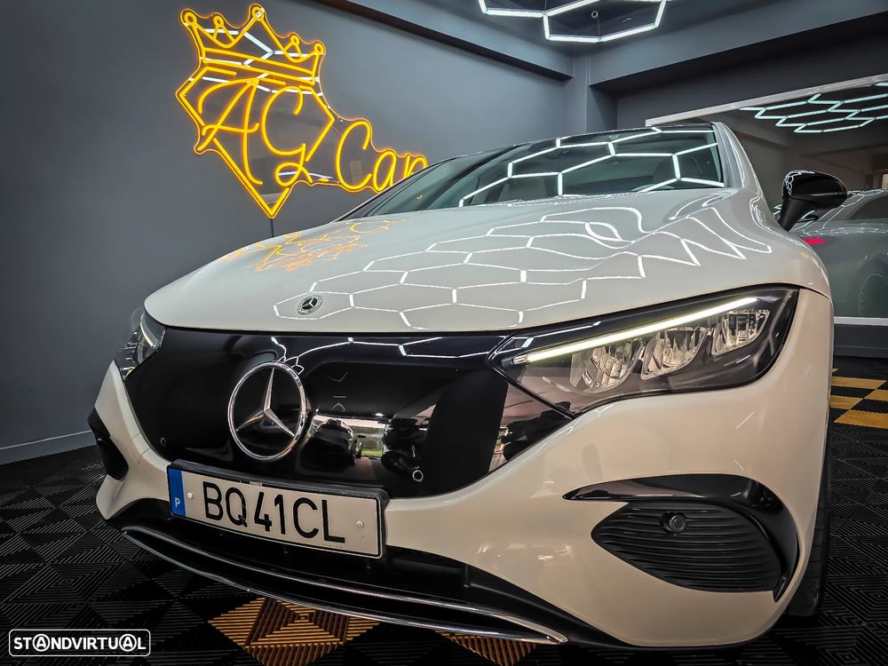 Mercedes-Benz EQE SUV 300 - 9