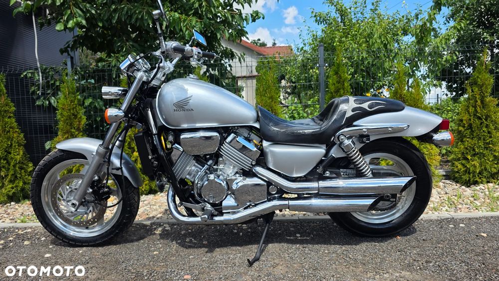 Honda VF - 20