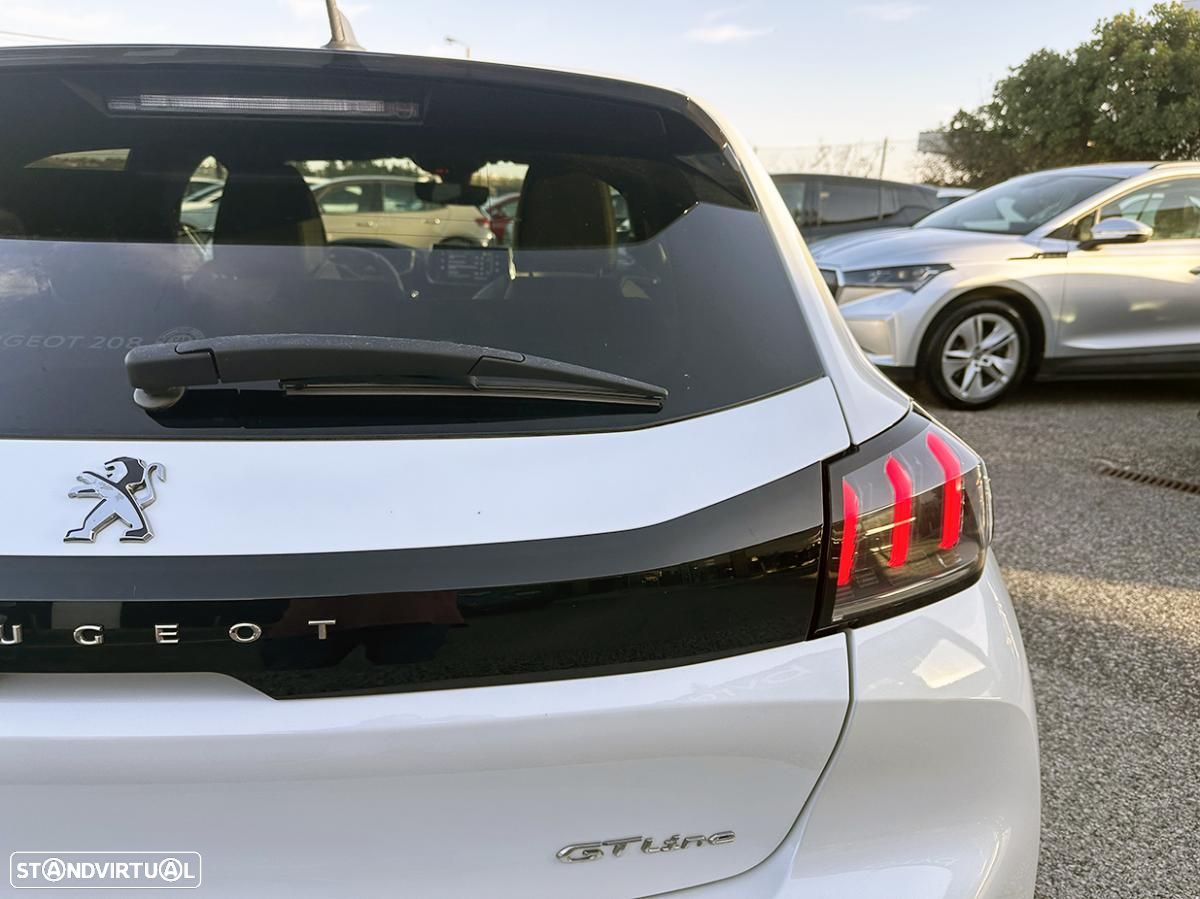 Peugeot e-208 50 kWh GT Line - 11