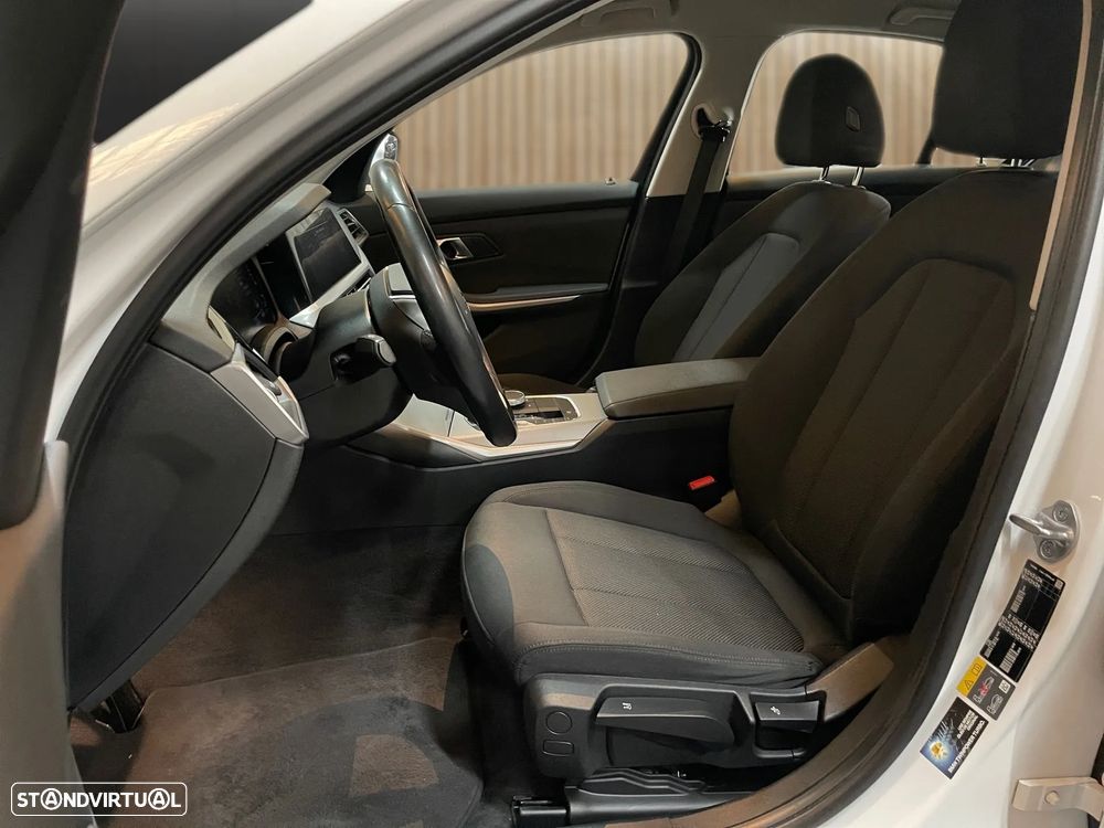 BMW 330 e Corporate Edition Auto - 18