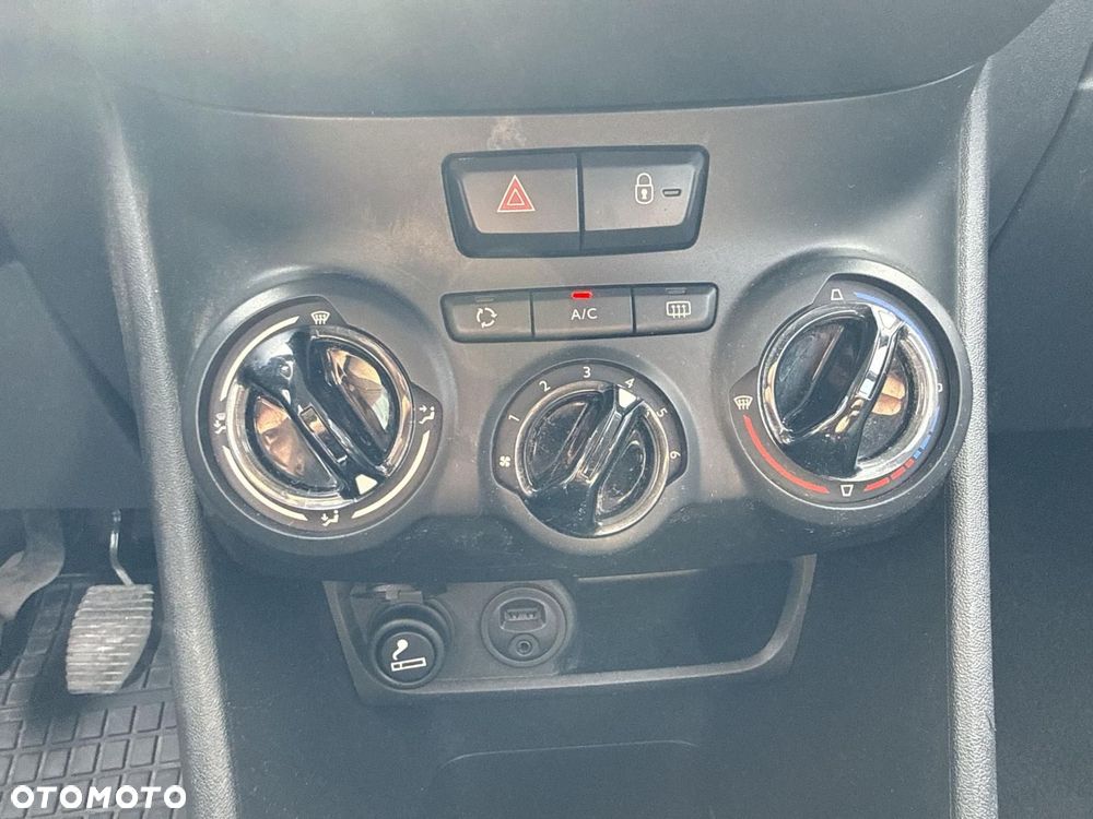 Peugeot 208 1.4 HDi Access - 17
