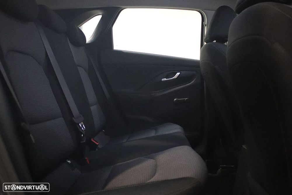 Hyundai i30 1.0 T-GDI Style Plus DCT - 22