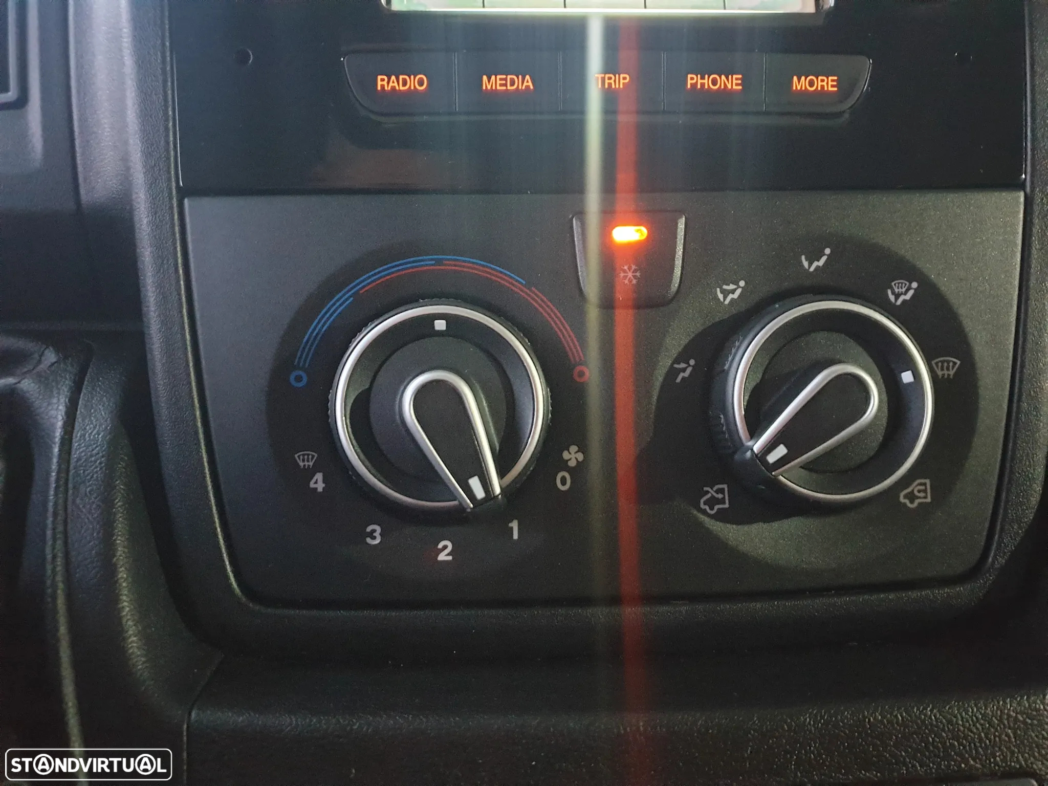 Citroën JUMPER 2.0 BLUEHDI L1H1 * GPS* AC *SENSORES* IVA DEDUTÍVEL - 20