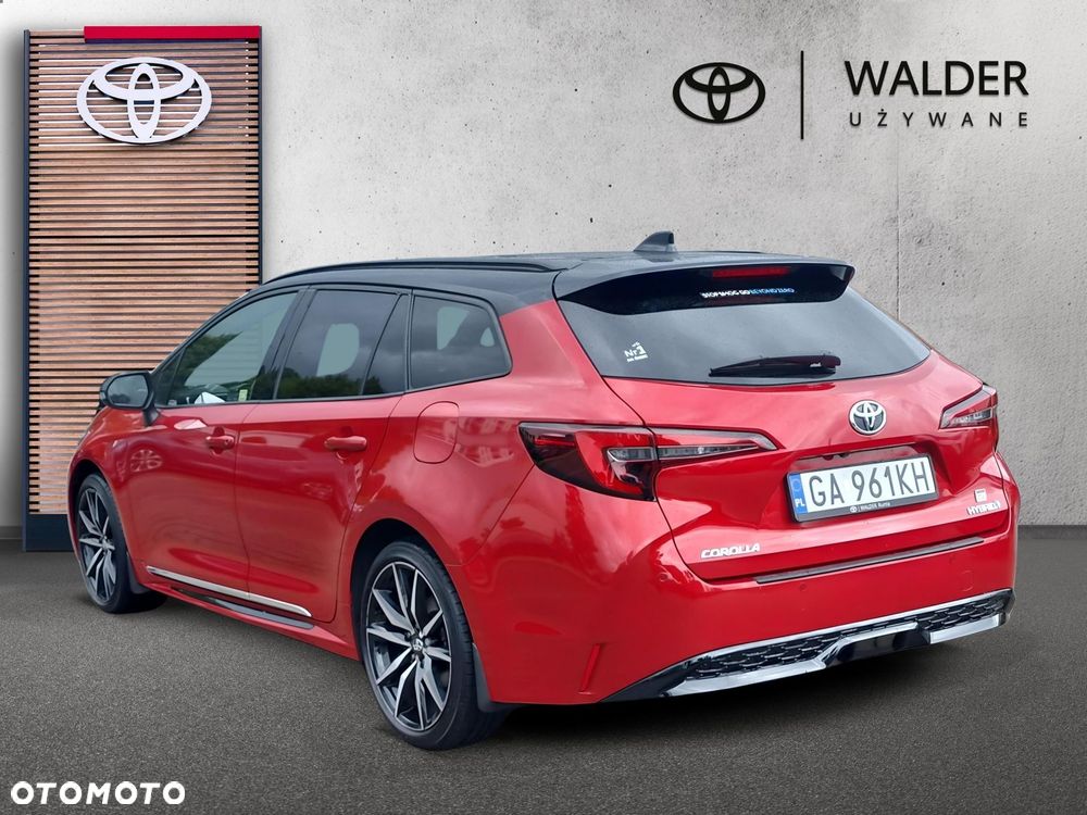 Toyota Corolla - 4