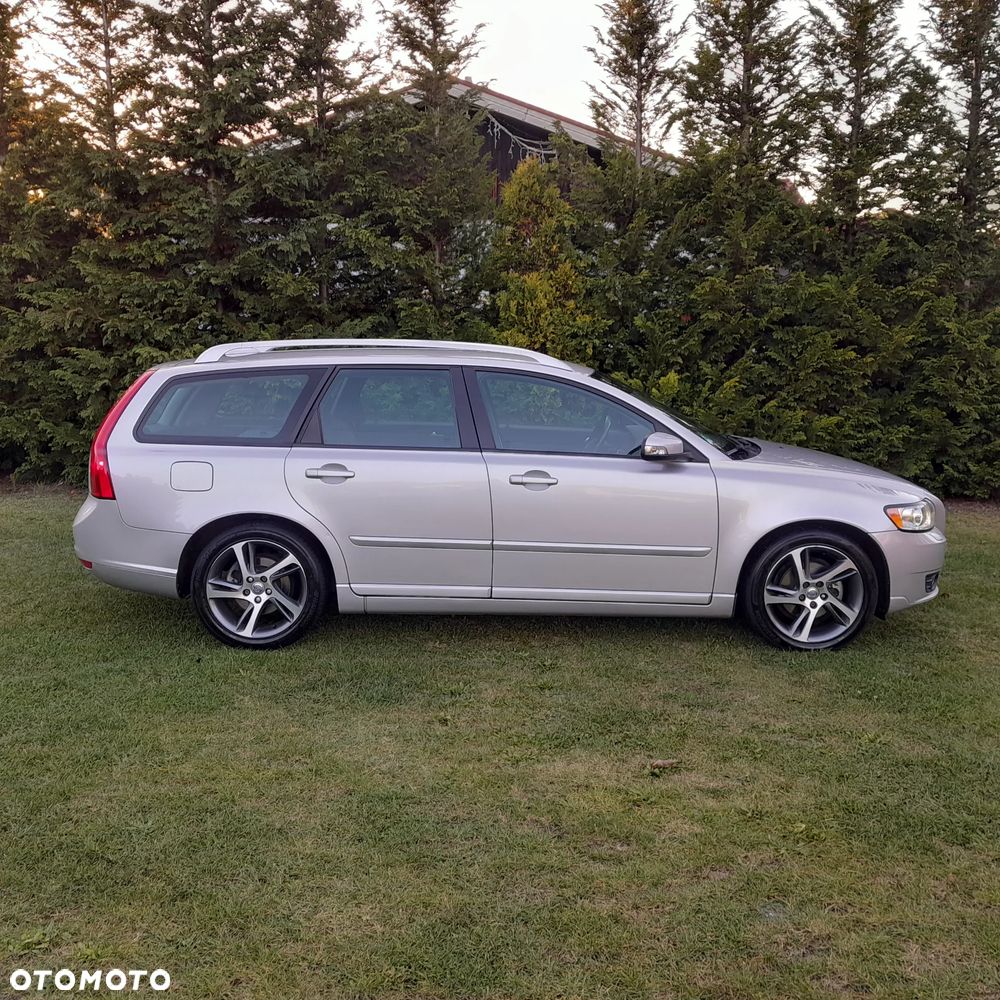 Volvo V50 2012 photo 4