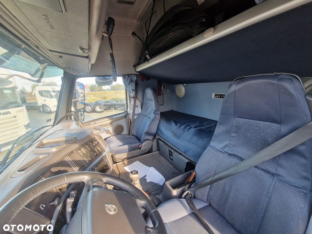 Volvo Rama Odnowiona, Opony 10 mm bieżnika MEGA - 19