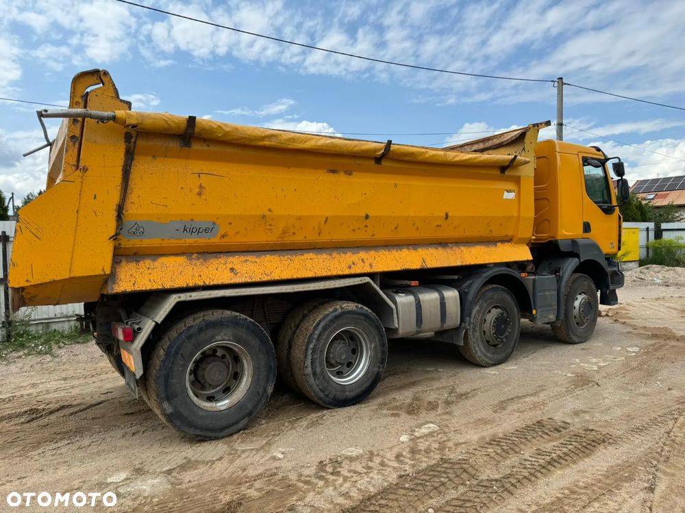Renault KERAX - 10