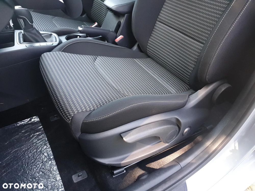 Kia Ceed 1.5 T-GDI M - 12