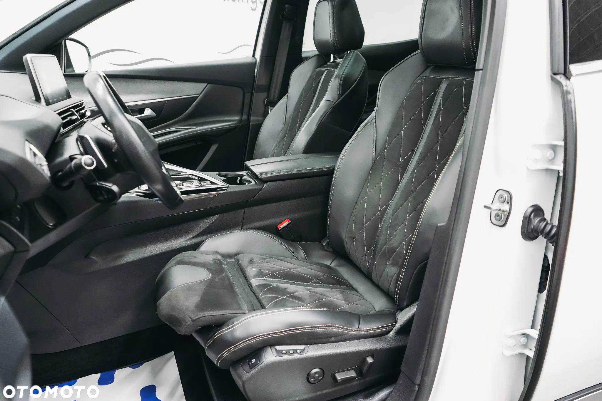 Peugeot 3008 BlueHDi 180 Stop & Start EAT8 GT - 16