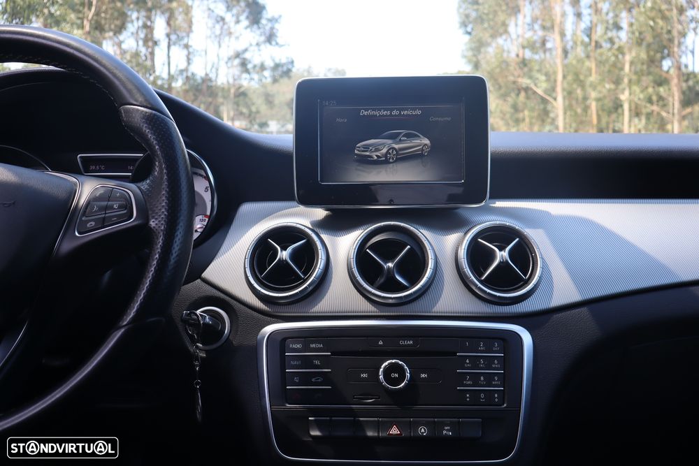 Mercedes-Benz CLA 180 (CDI) d - 19