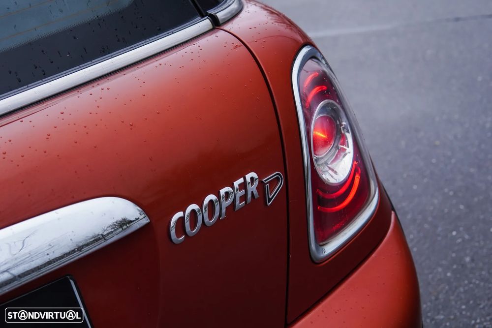 MINI 3 Portas Cooper D - 22