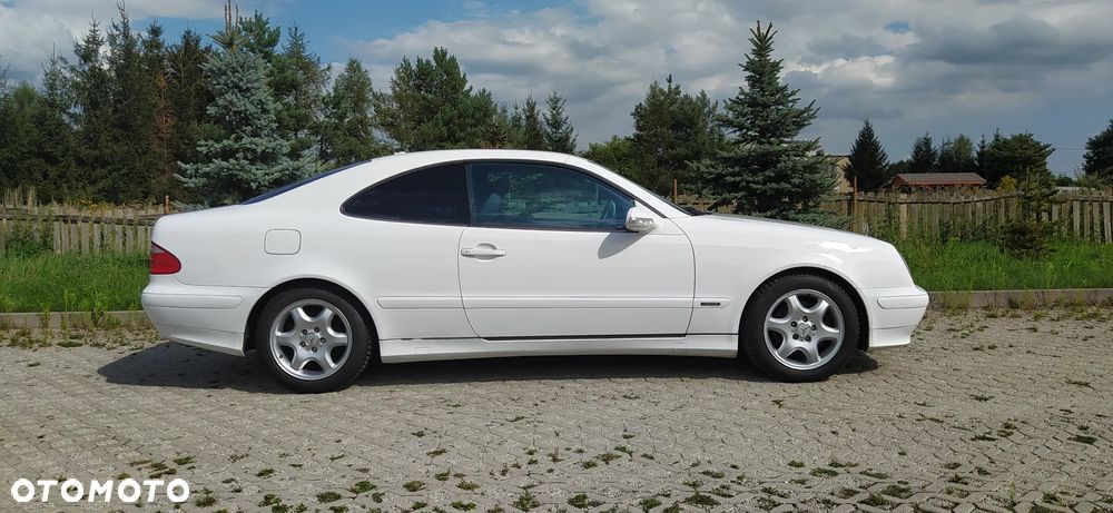 Mercedes-Benz CLK - 3