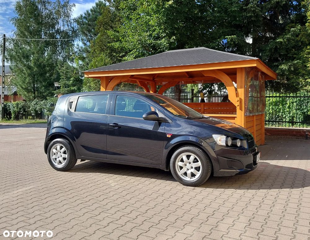Chevrolet Aveo 1.4 LTZ - 39