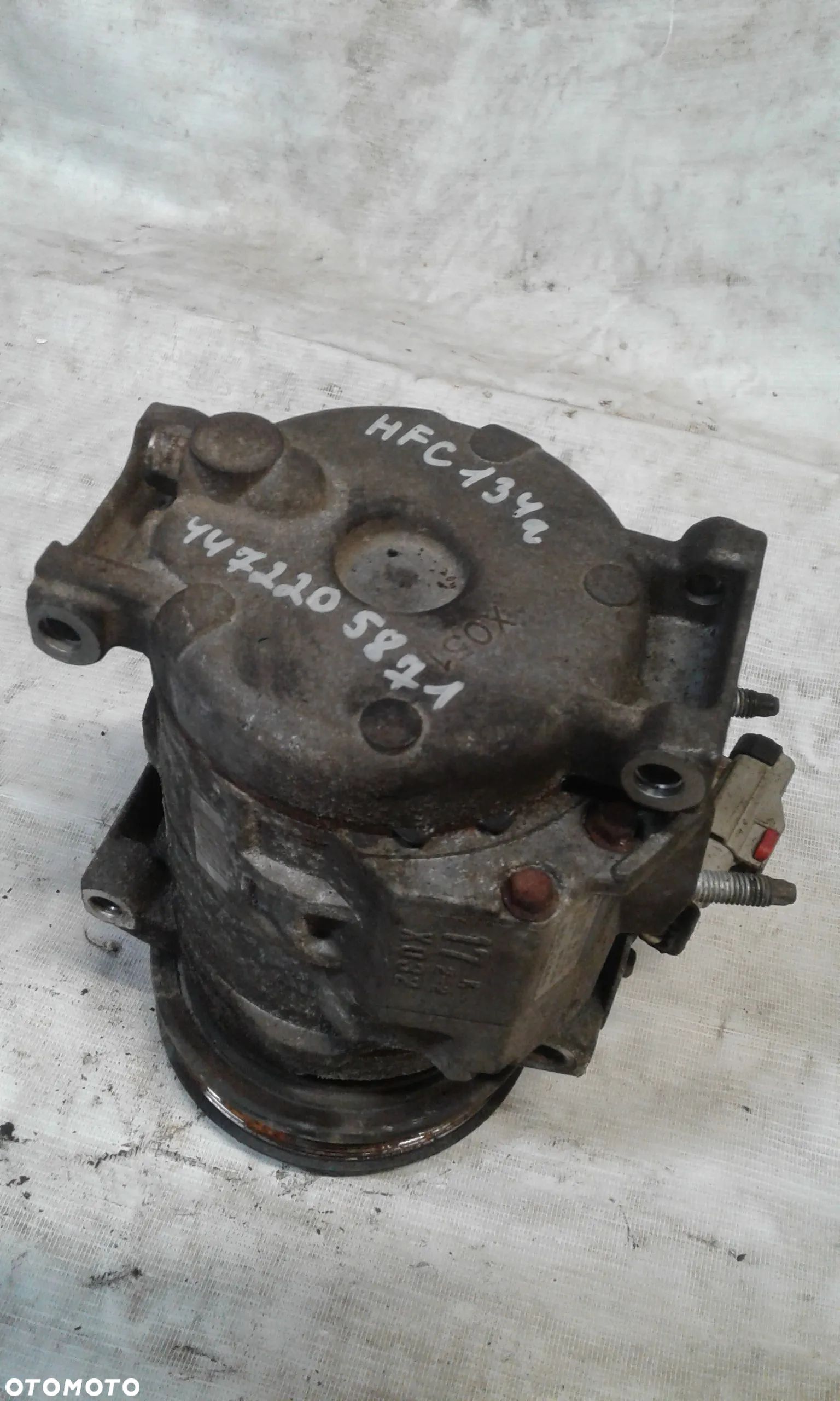 SPRĘŻARKA KLIMATYZACJI VOYAGER IV 2.8 447220-5871 - 1