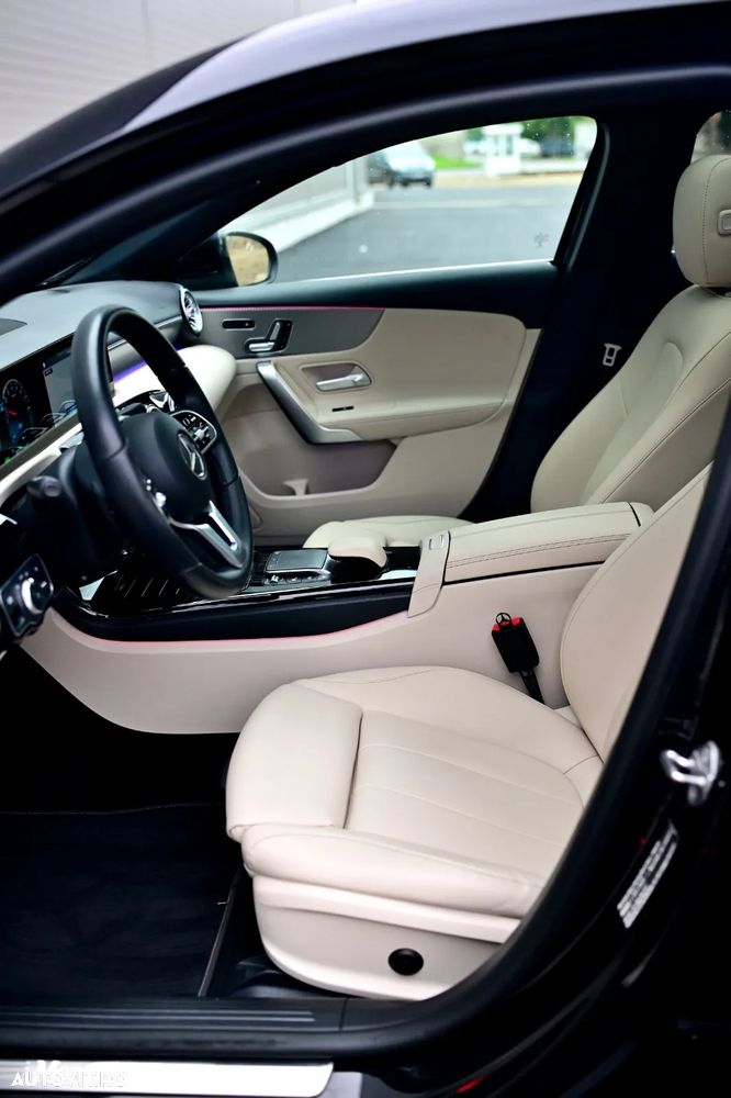 Mercedes-Benz A 250 e 8G-DCT Edition 2020 - 6