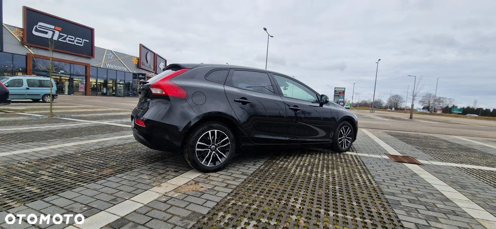 Volvo V40 D2 Momentum - 15