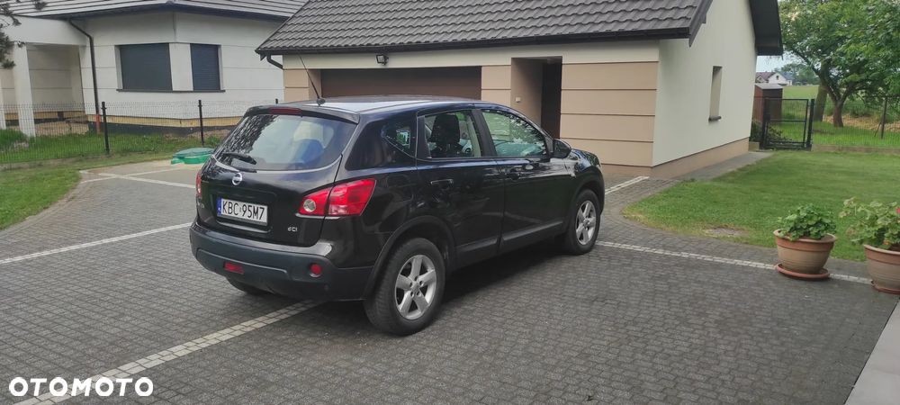 Nissan Qashqai - 4