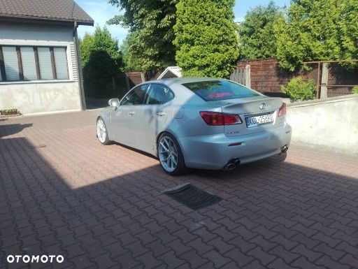 Lexus IS - 2