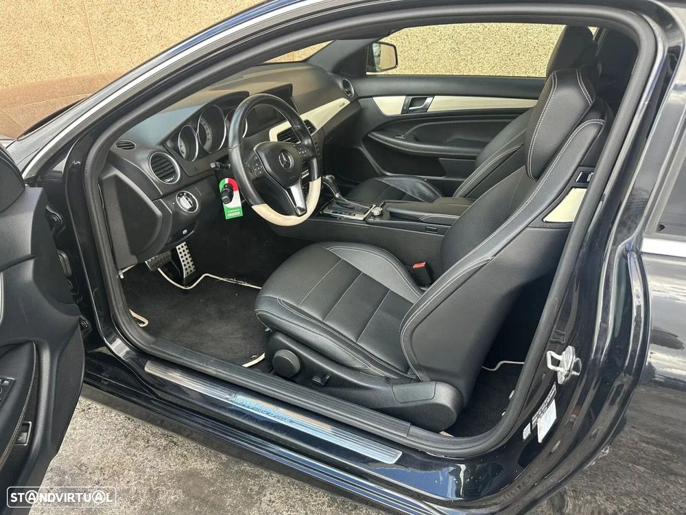 Mercedes-Benz C 220 - 10