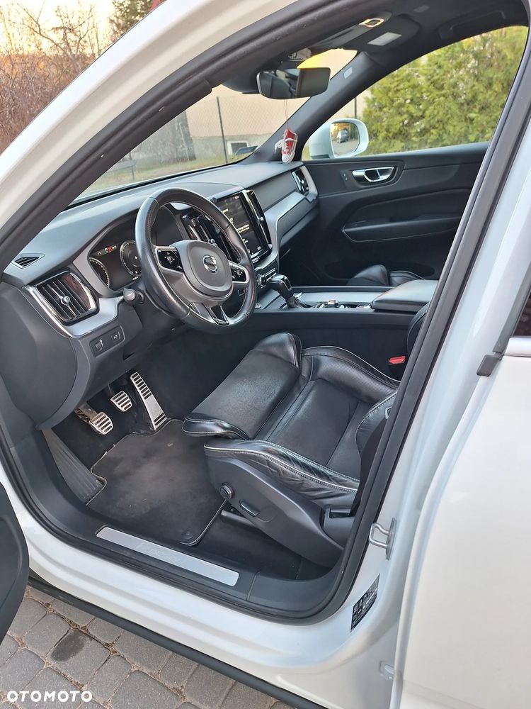 Volvo XC 60 D3 R-Design - 5