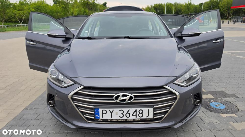 Hyundai Elantra 1.6 Style - 6