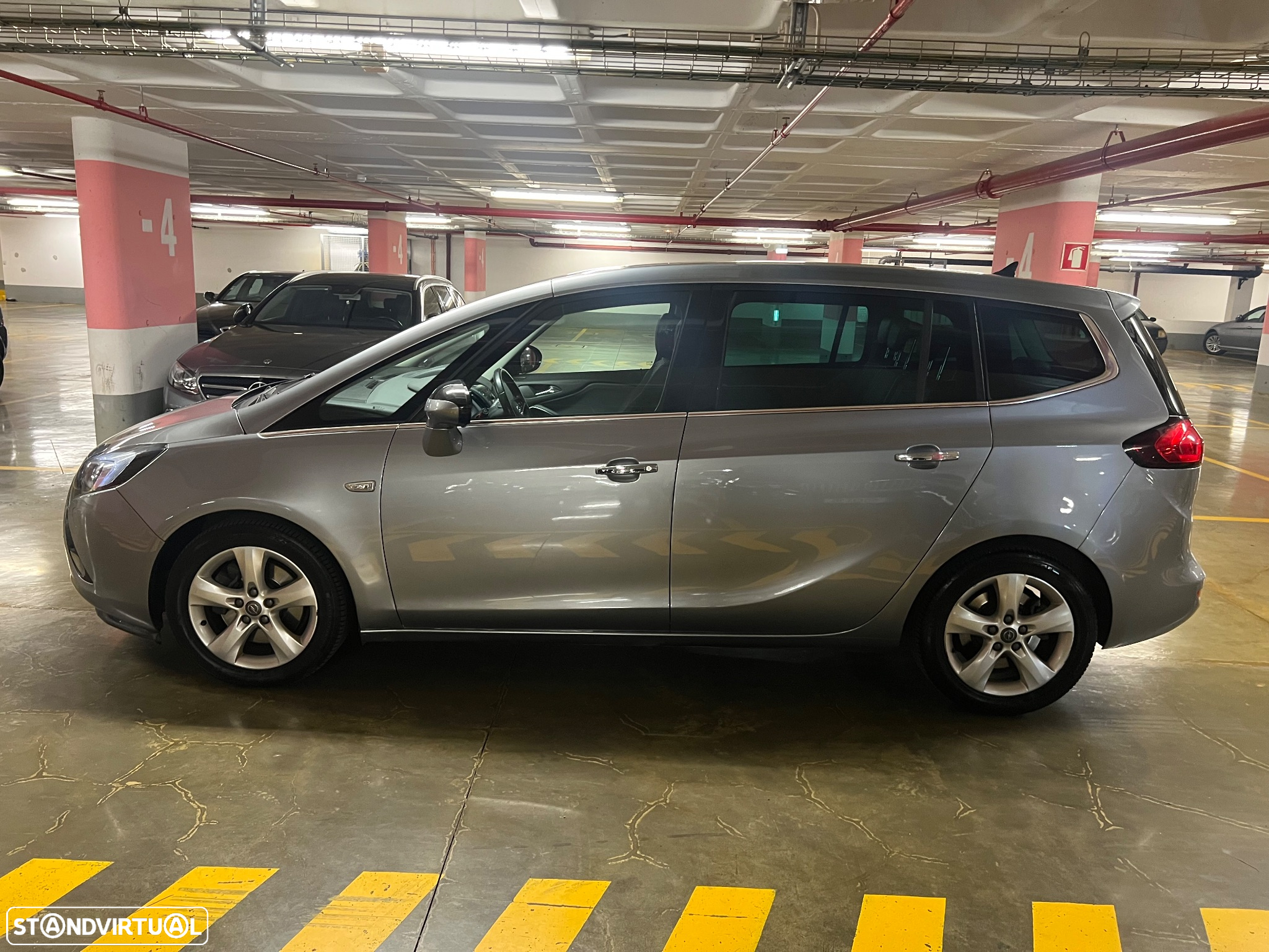 Opel Zafira 1.6 CDTi Cosmo - 9