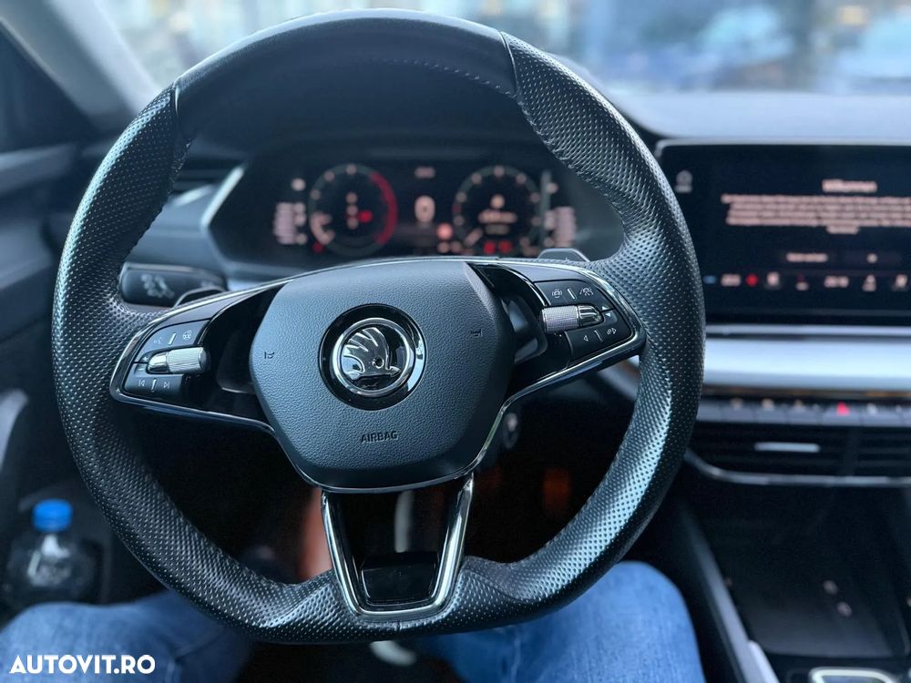 Skoda Octavia 2.0 TDI DSG Style - 12