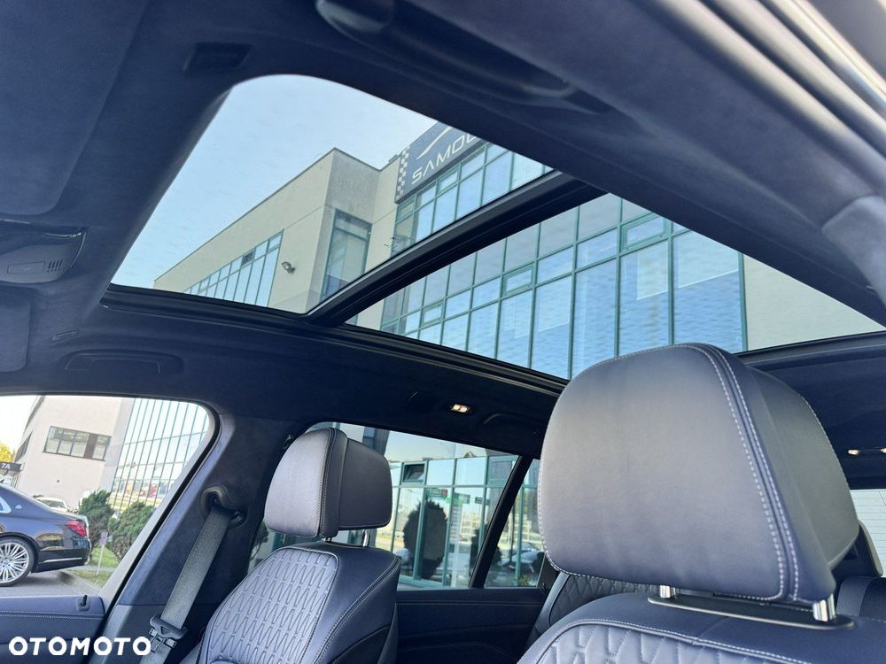 BMW X7 M50d sport - 30