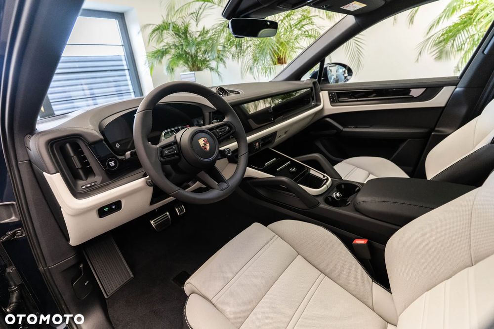 Porsche Cayenne S E-Hybrid PHEV - 9