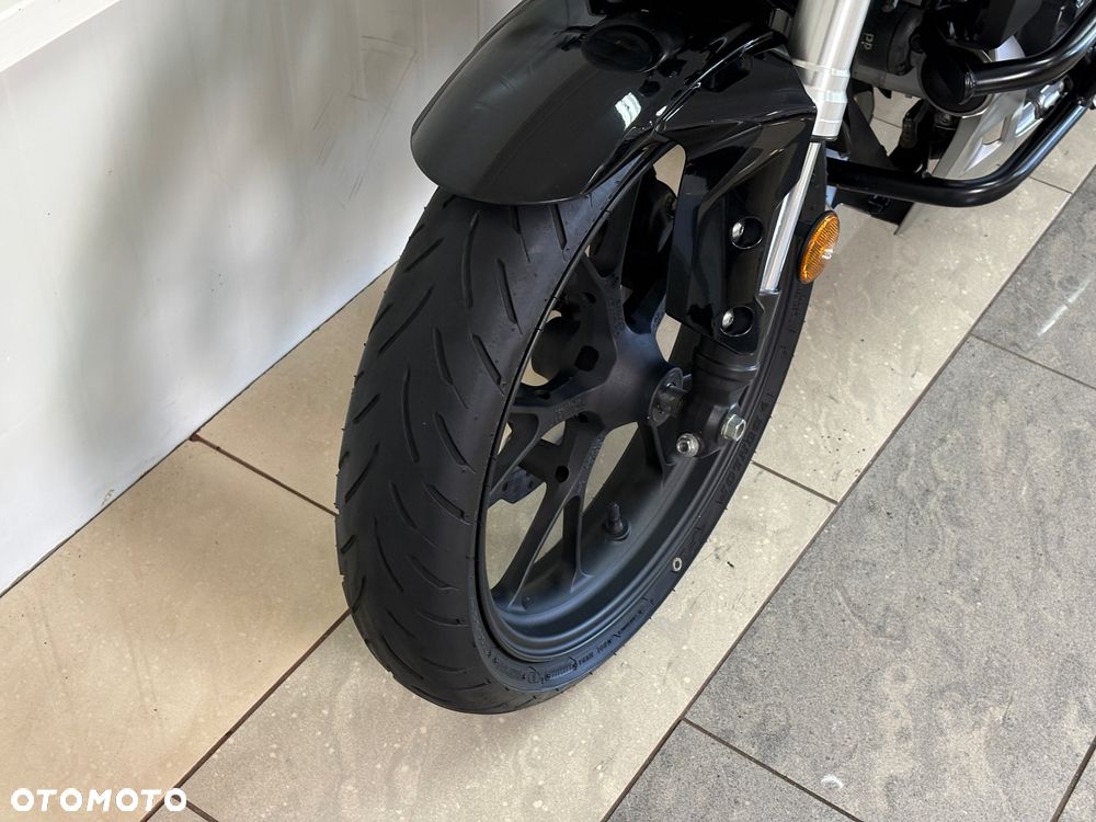 Honda CB - 11