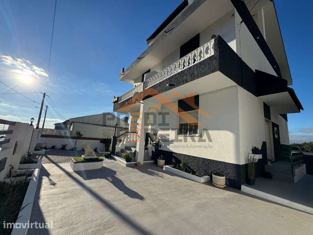 Moradia T4 em Caneças - Grande imagem: 2/27