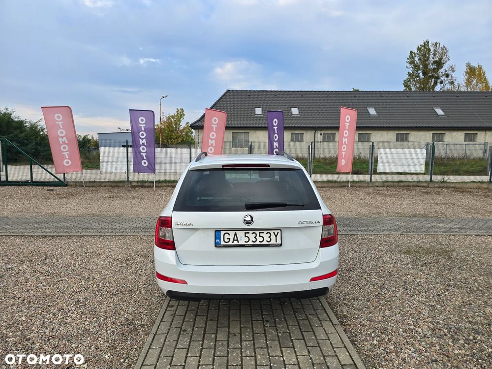 Skoda Octavia 1.4 TSI Ambition DSG - 7