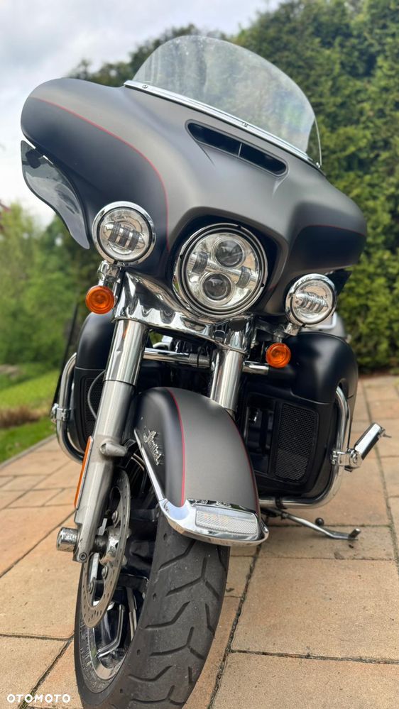 Harley-Davidson Electra - 16
