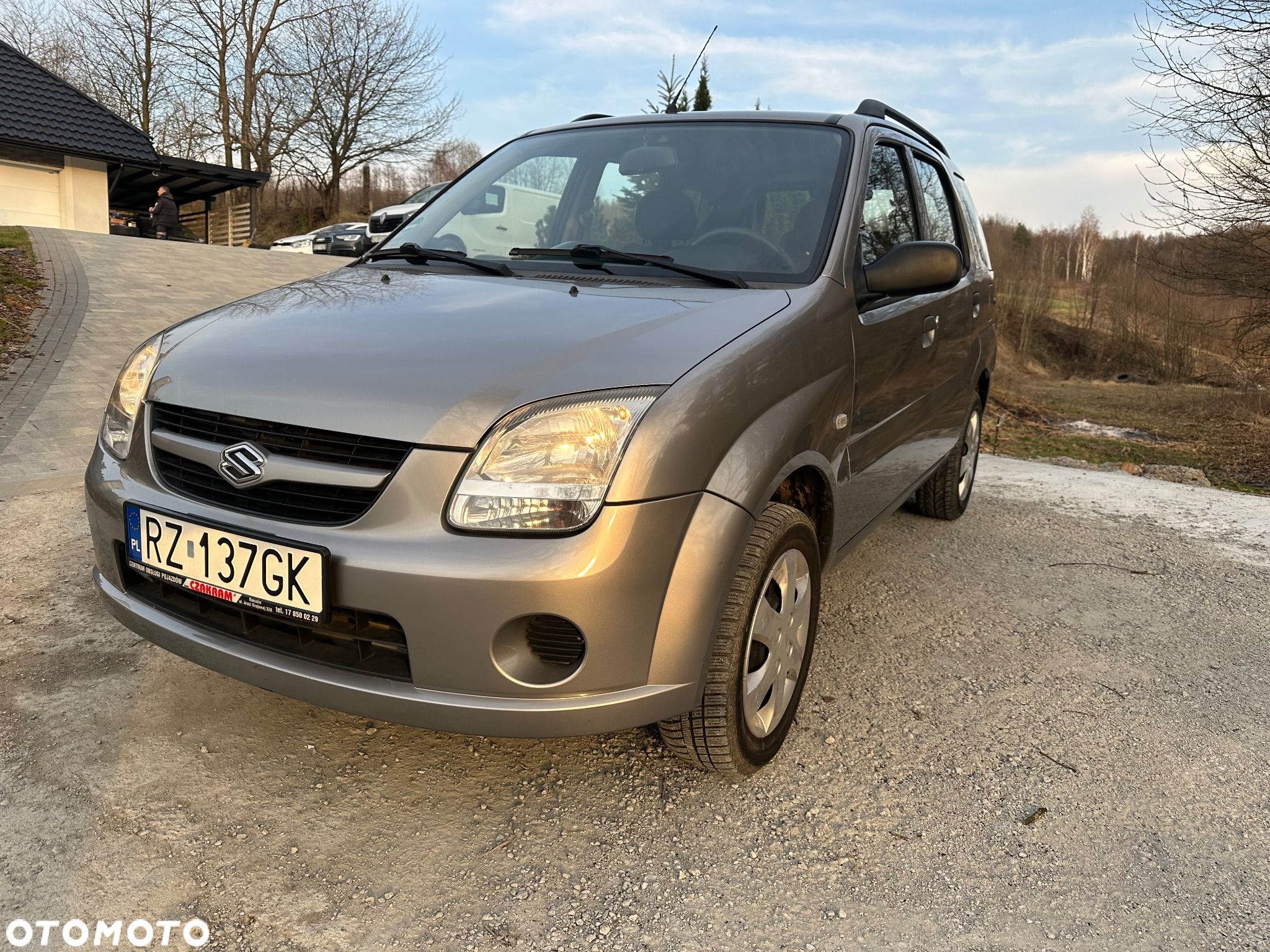 Suzuki Ignis - 1
