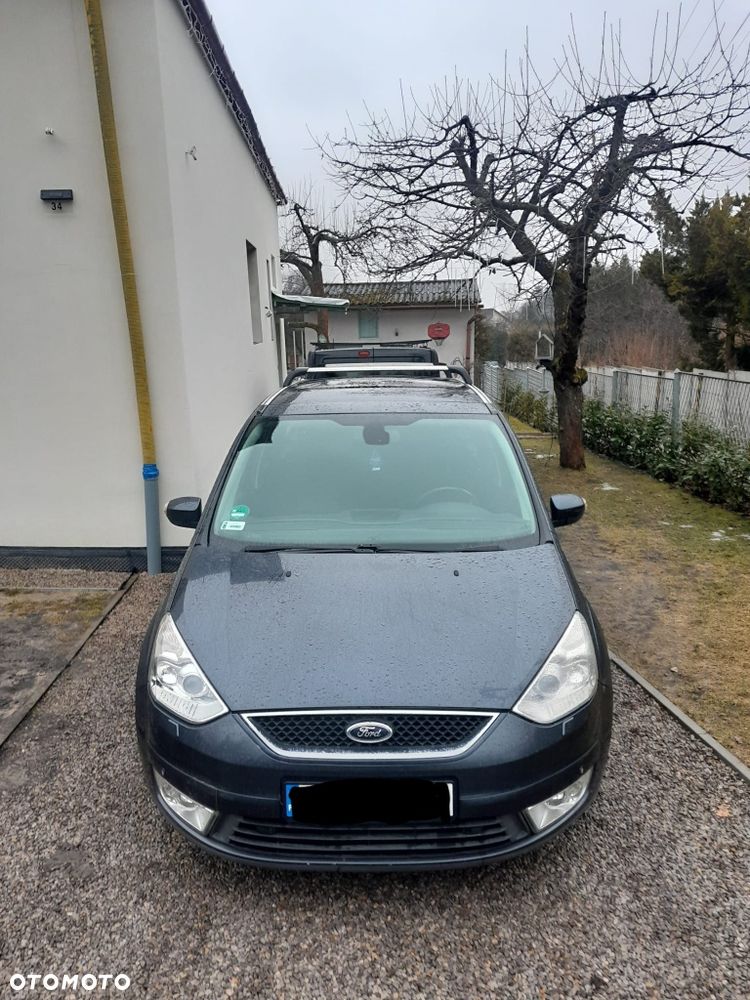 Ford Galaxy - 1