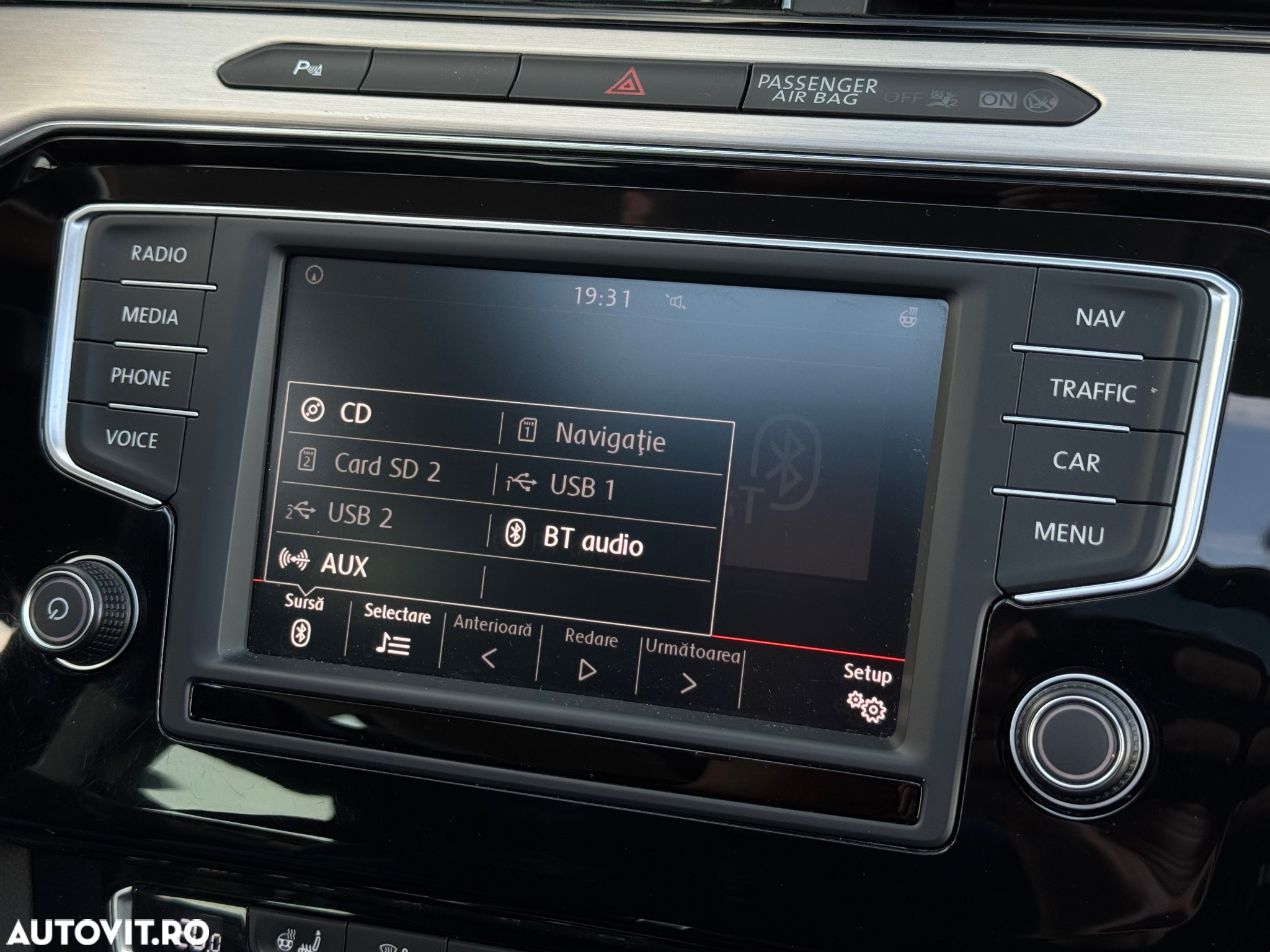 Volkswagen Passat Variant 2.0 TDI DSG 4Motion Highline - 25
