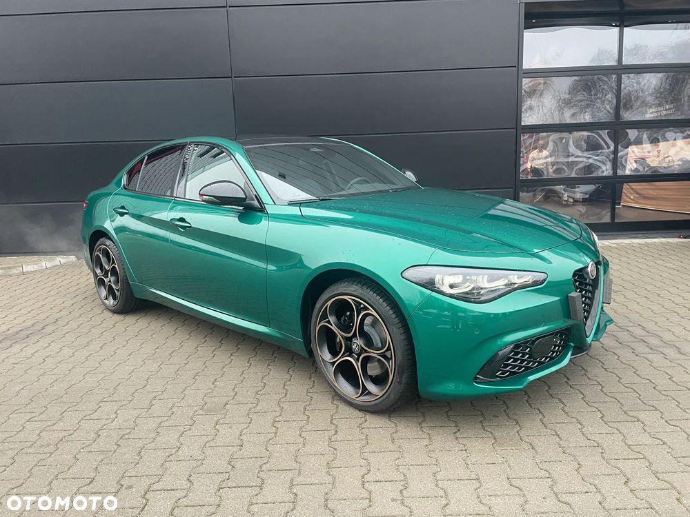 Alfa Romeo Giulia 2.0 Turbo Intensa Q4 - 4