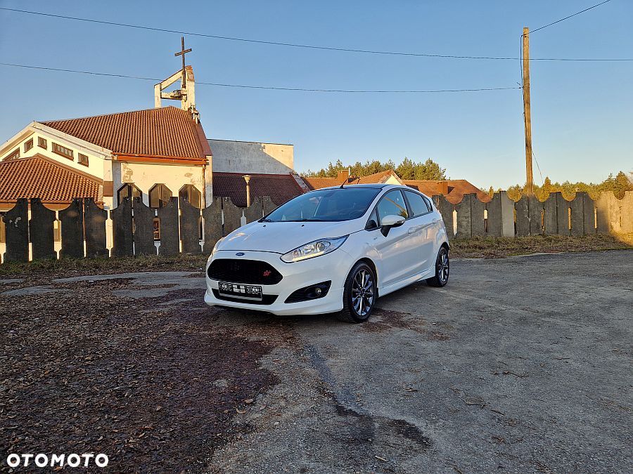 Ford Fiesta 1.0 EcoBoost S&S ST-LINE - 24