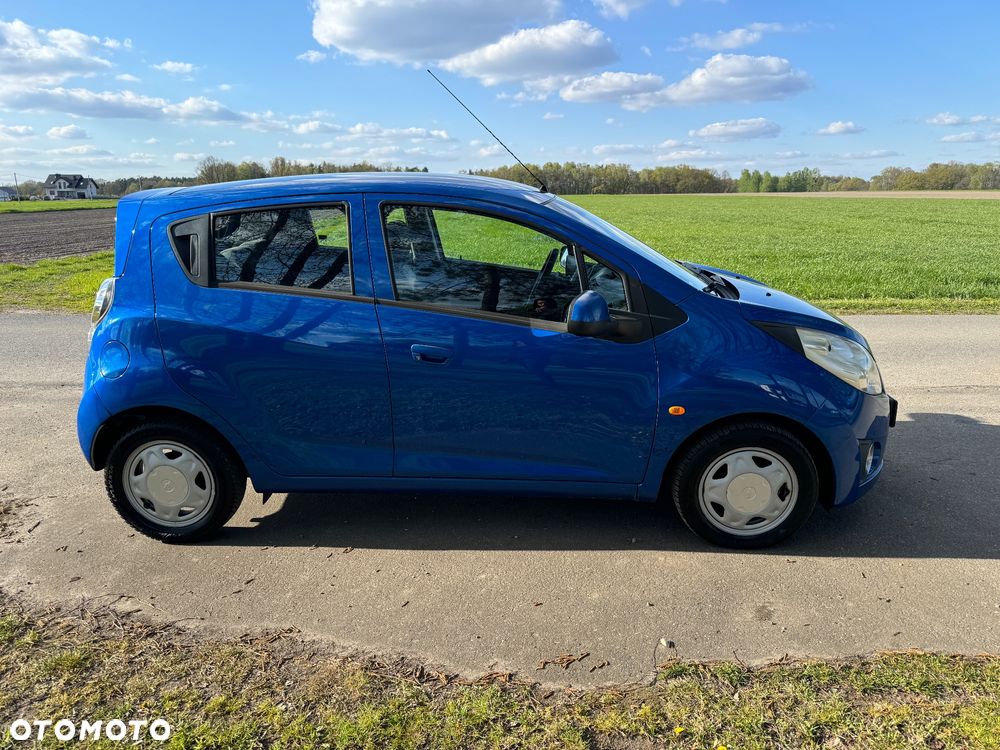 Chevrolet Spark 1.0 LT - 4