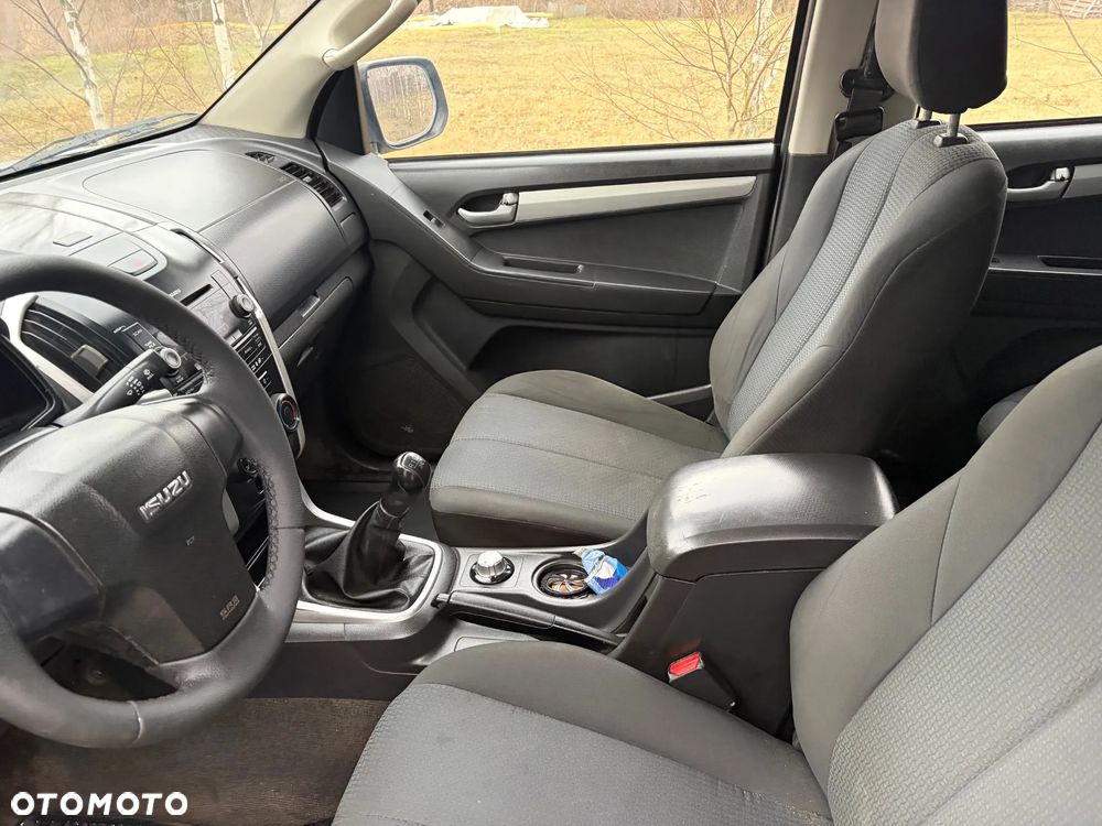 Isuzu D-Max 2.5 EC LS - 7