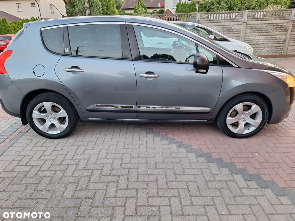 Peugeot 3008 2.0 HDi Allure - 9